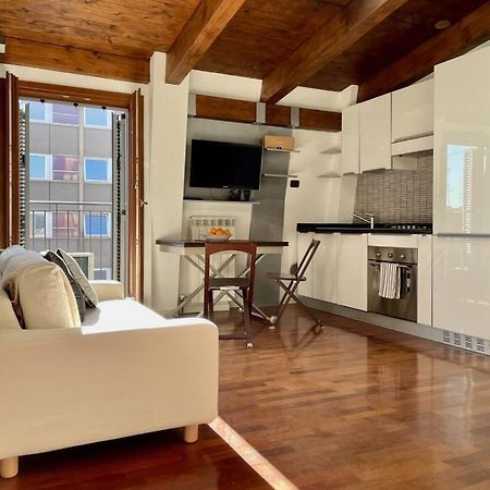 Porta Venezia-Cozy Apartment ミラノ エクステリア 写真